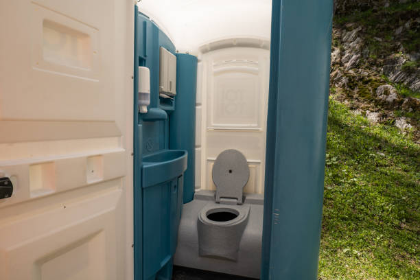 Portable Toilet Options We Offer in St Joseph, IL